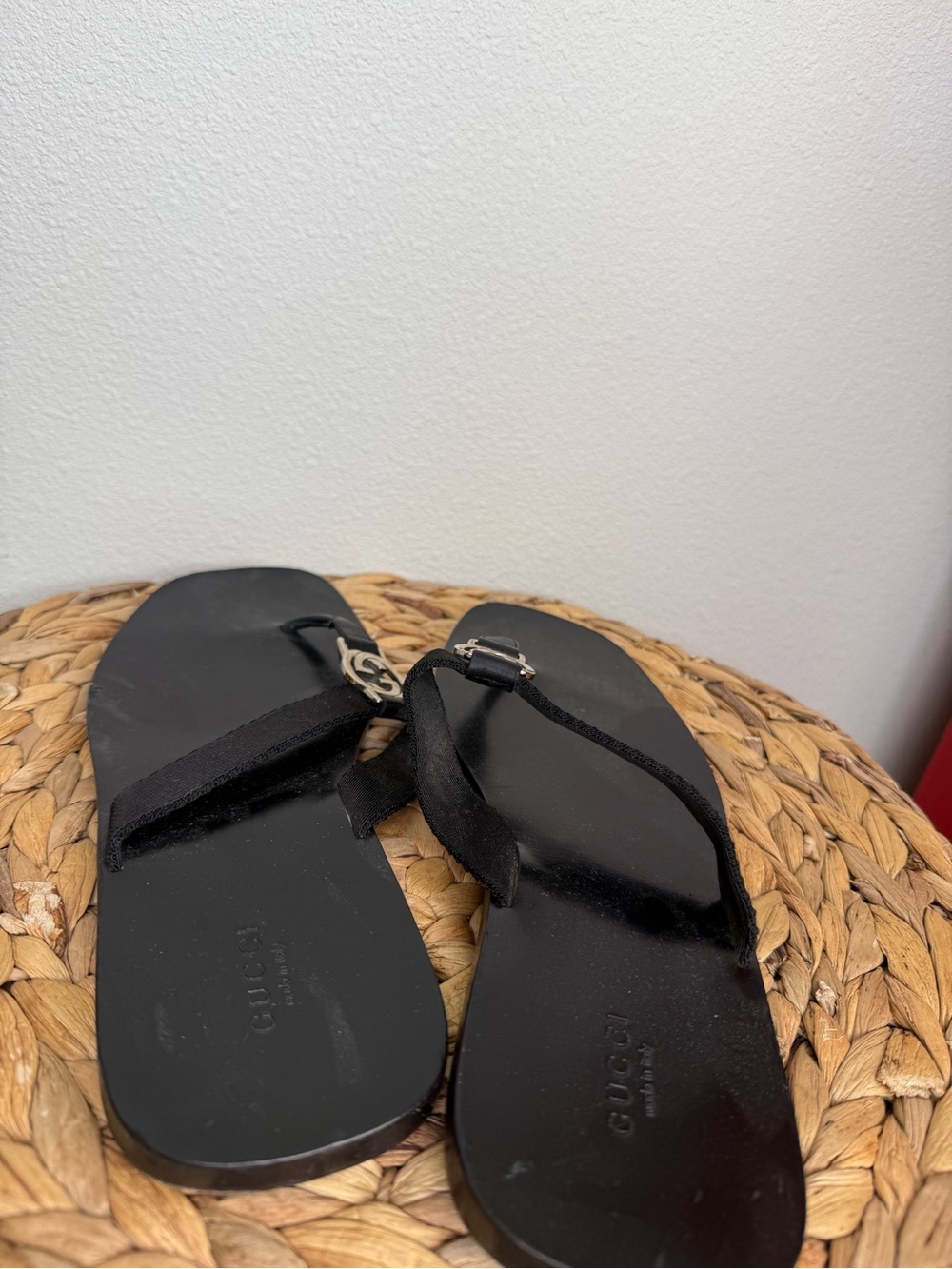 Gucci Black Leather & Fabric Thong Sandals - Picture 4 of 7